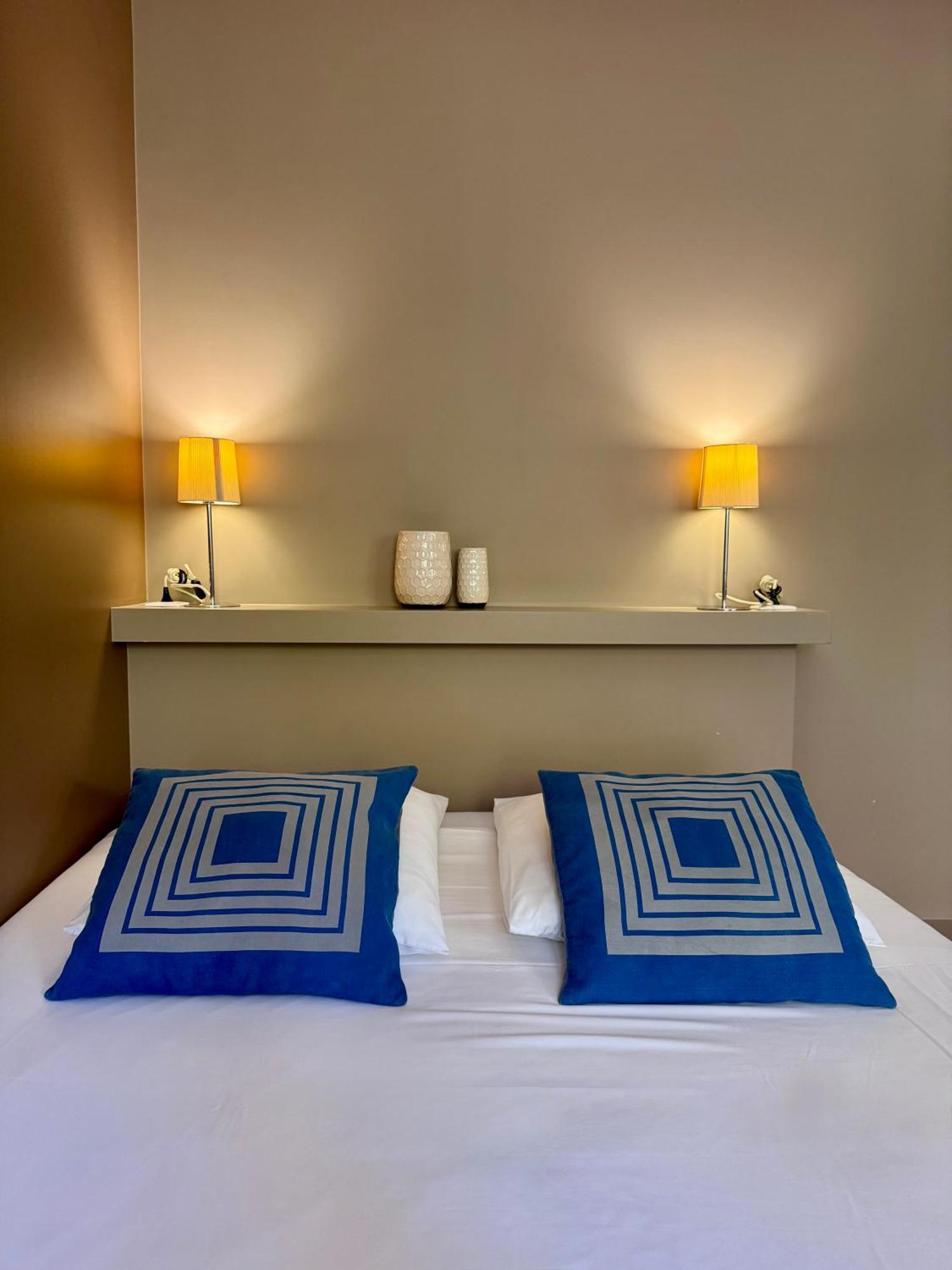 Wisteria Bed and Breakfast Fontainebleau Kamer foto